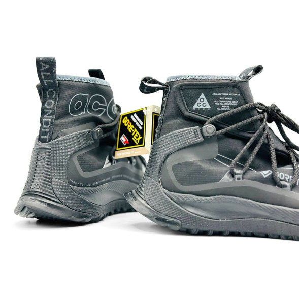 Мужские зимние кроссовки Nike Air Terra Antarktik Gore-Tex Black