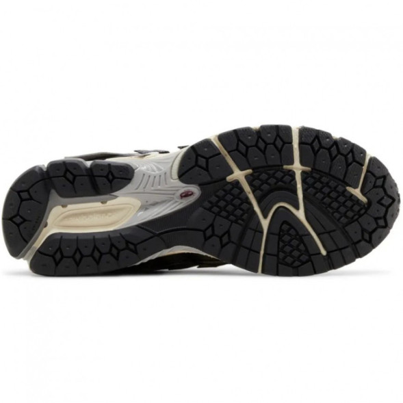 Унисекс кроссовки New Balance 1906A Silver Gold Metallic