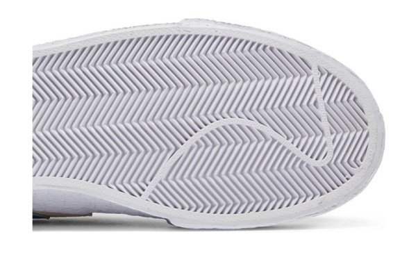 Унисекс кроссовки Nike KAWS x sacai x Blazer Low 'Reed'
