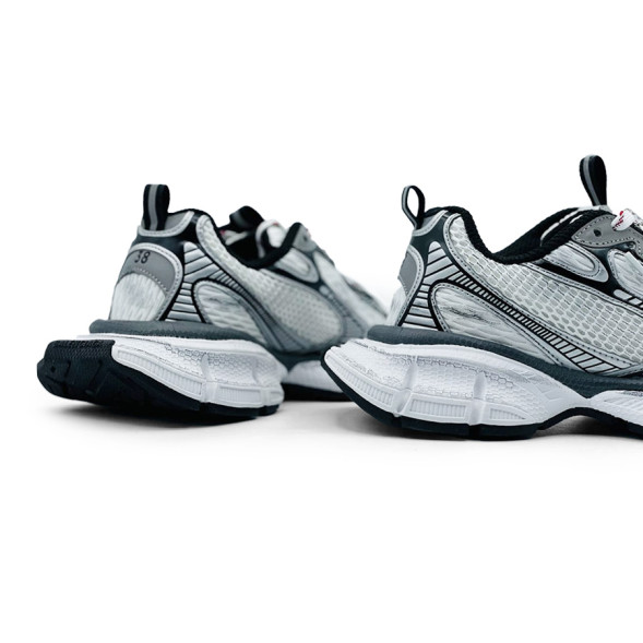 Унисекс кроссовки Balenciaga 3XL Trainers White/Black