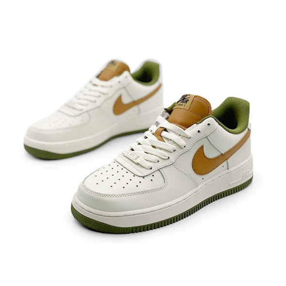 Унисекс кроссовки Nike Air Force 1 07 QS