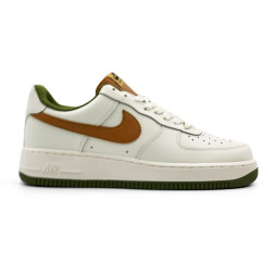 Nike Air Force 1 07 QS