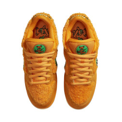 Grateful Dead Bears x Nike SB Dunk Collection Orange
