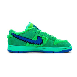 Grateful Dead Bears x Nike SB Dunk Collection Green
