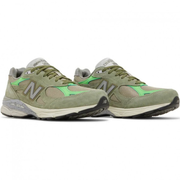 Унисекс кроссовки New Balance 990v3 x Patta Keep Your Family Close