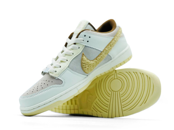 Унисекс кроссовки Nike Dunk Low Retro PRM Year of the Rabbit White/Grey