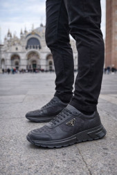 Prada Prax Black