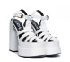 Женские босоножки Versace La Medusa White