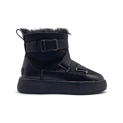 UGG Boom Buckle Boot - Black