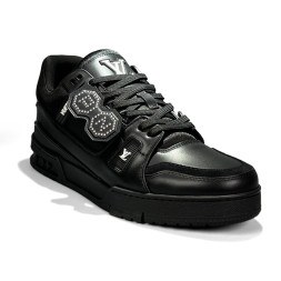 Louis Vuitton Trainer DZ Black