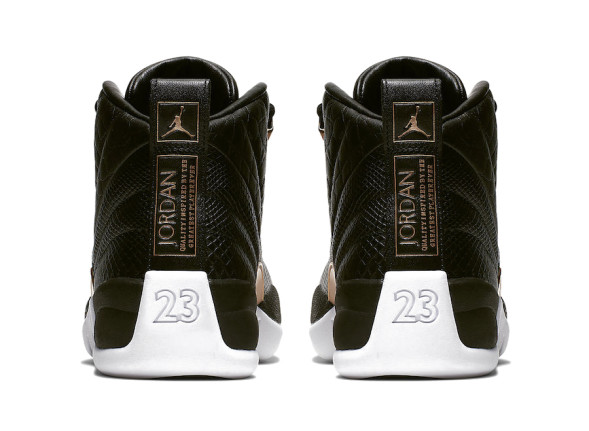 Унисекс кроссовки Nike Air Jordan 12 Retro Black Metallic Gold White