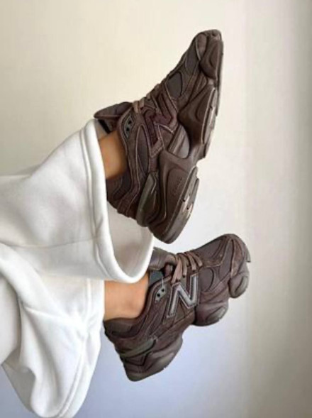 Унисекс кроссовки New Balance 9060 Suede Chocolate