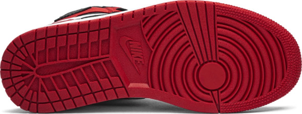 Женские кроссовки Nike Wmns Air Jordan 1 Retro High 'Satin Black Toe'