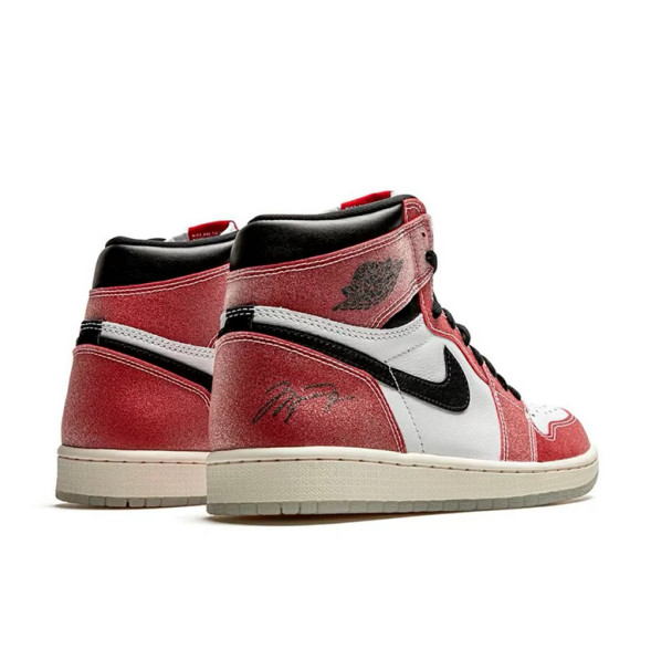 Унисекс кроссовки Nike Jordan 1 Retro High Trophy Room Chicago