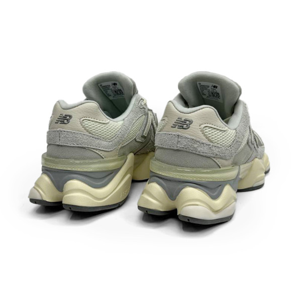 Женские кроссовки New Balance 9060 Woman Grey
