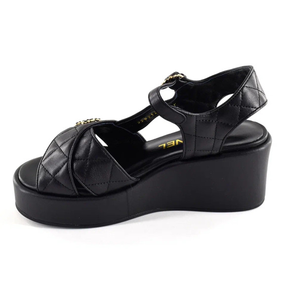 Женские босоножки Chanel Sandals Black