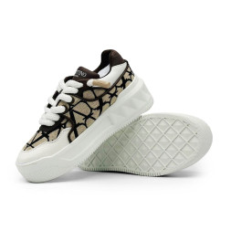 Valentino Garavani One Stud XL Woman Beige/Black
