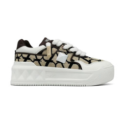Valentino Garavani One Stud XL Woman Beige/Black