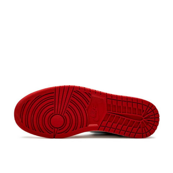 Мужские кроссовки Nike Jordan 1 Retro High Fearless UNC Chicago