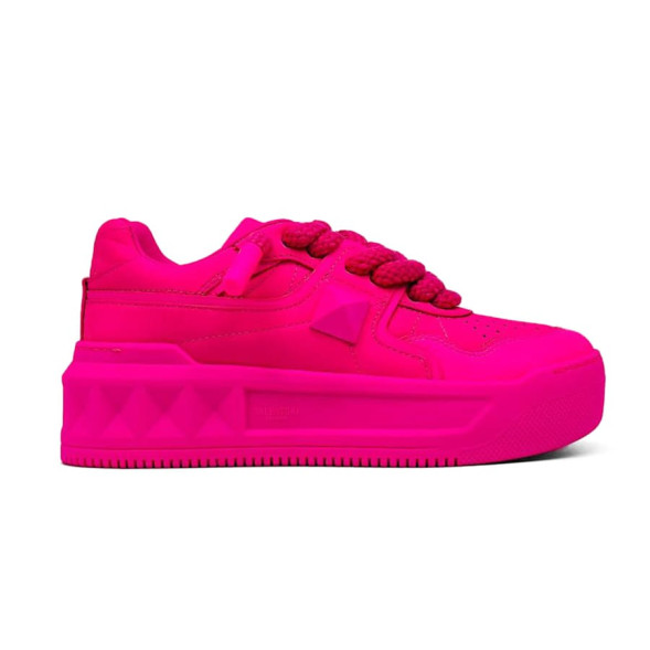 Женские кроссовки Valentino Garavani One Stud Xl Woman Total Pink
