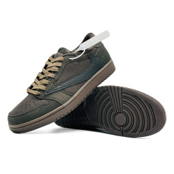 Travis Scott x Air Jordan 1 Low OG «Velvet Brown»