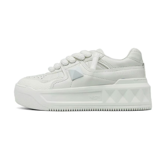 Женские кроссовки Valentino Garavani One Stud Xl Woman Total White