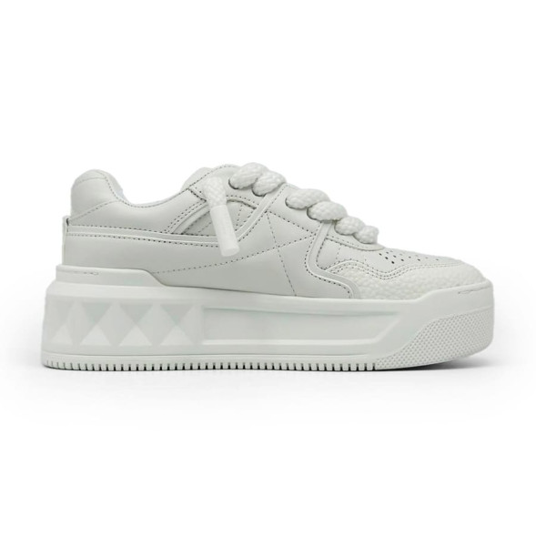 Женские кроссовки Valentino Garavani One Stud Xl Woman Total White