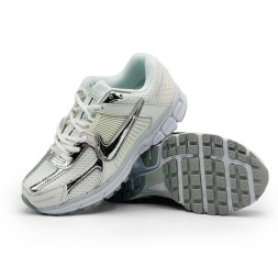 Nike Zoom Vomero 5 WMNS Sail Mink White