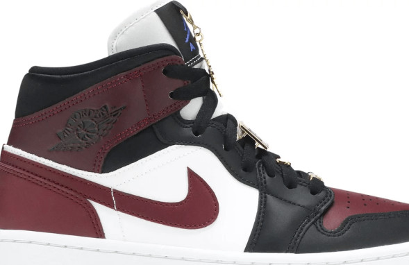 Женские кроссовки Nike Wmns Air Jordan 1 Mid SE 'Gold Pendants'