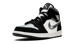 Nike Air Jordan 1 Mid Satin Grey Toe