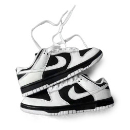 Nike Dunk Low Reverse Panda