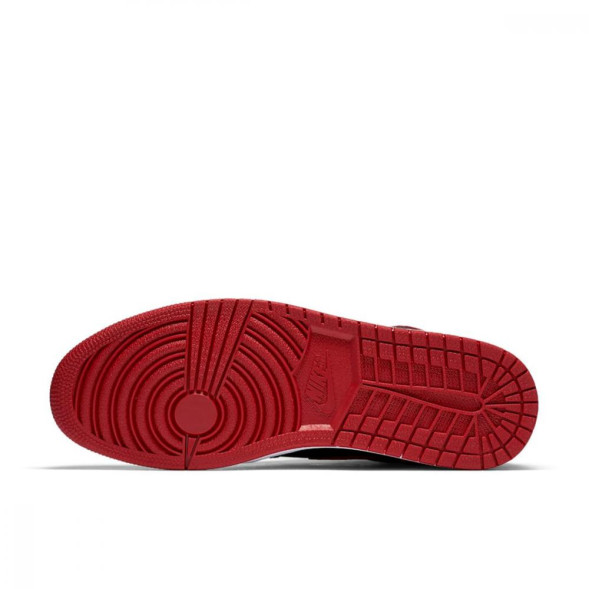 Унисекс кроссовки Nike Air Jordan 1 Retro High Bred Banned