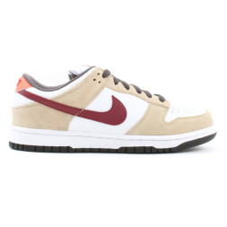 Nike Dunk SB Low Crimson