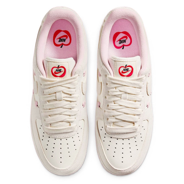 Женские кроссовки Nike Air Force 1 Low «Valentine's Day» 2025