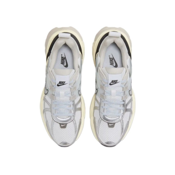 Мужские кроссовки Nike V2K Run Runtekk Summit White Metallic