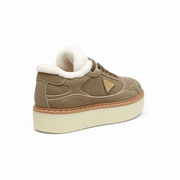 Женские зимние кроссовки на платформе Prada Platform Suede Winter Beige