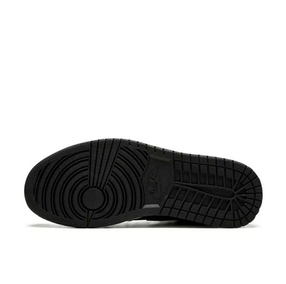 Мужские кроссовки Nike Jordan 1 Retro High Shadow