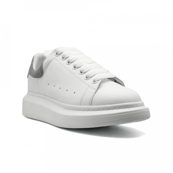 Женские кроссовки Alexander McQueen Luxe Grey Suede