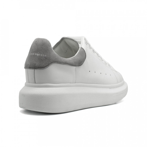 Женские кроссовки Alexander McQueen Luxe Grey Suede
