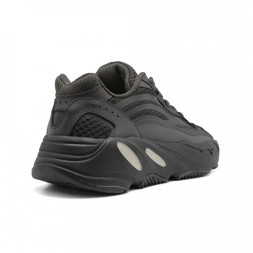 Adidas YEEZY 700 Wave Runner Triple Black