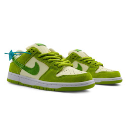Nike SB Dunk Low “Green Apple”