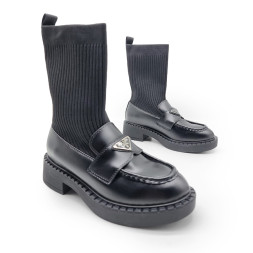 Prada Evolution Black