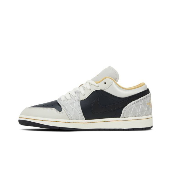 Унисекс кроссовки Nike Air Jordan 1 Low SE Beaded Swoosh