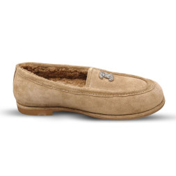 Chanel Winter Slipon Beige
