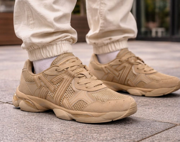 Мужские кроссовки Onitsuka Tiger Tigrun "Wood Crepe"