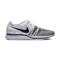 NIKE FLYKNIT TRAINER WHITE