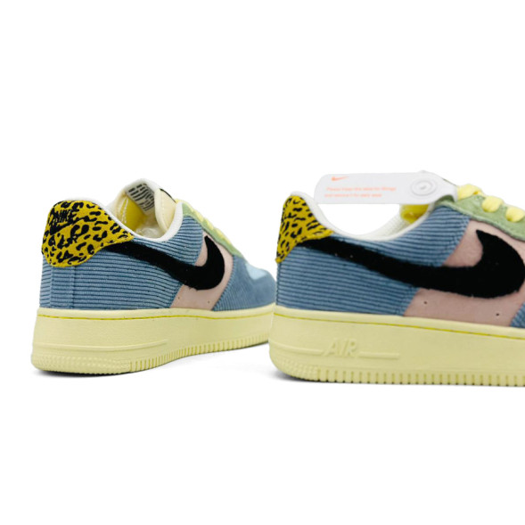 Женские кроссовки Nike Air Force Multi
