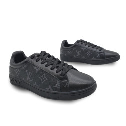 Louis Vuitton Sneakers Black