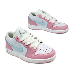 Nike Wmns Air Jordan 1 Low SE Paw Print