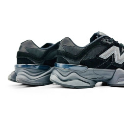 New Balance 9060 Man Suede Black